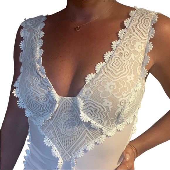 Jovani Light Pink Gown with White Lace - Picture 5 of 6